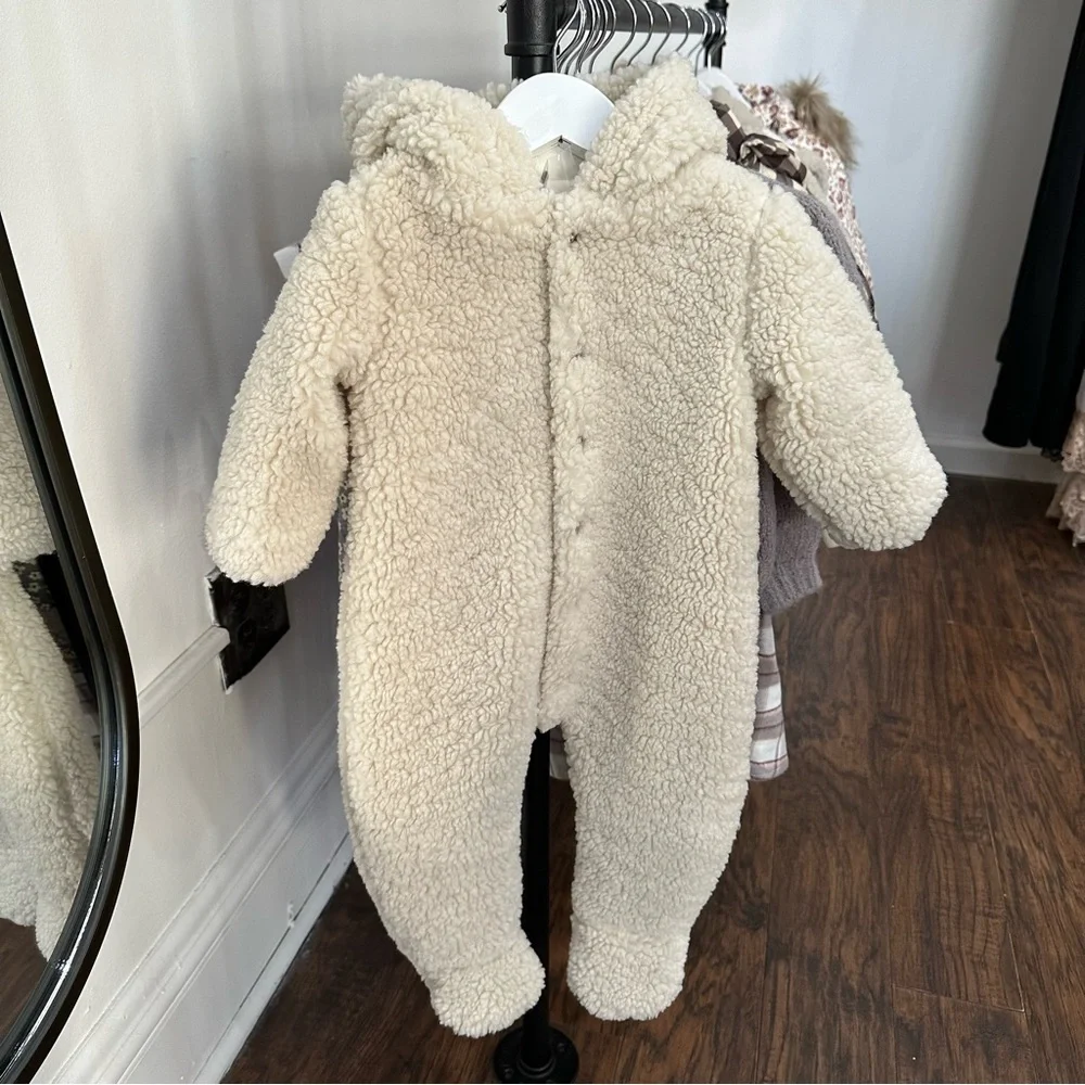 Rylee and Cru Shearling Bear Winter suit - Picture 2 of 3